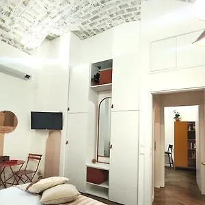 Vera Suite&apartment - Charming 3 Bedroom - 20min Walk From Colosseum Appartamento